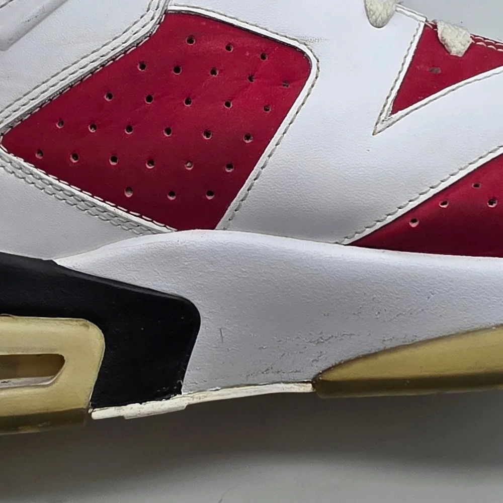 Jordan Air Jordan 6 Retro Carmine Mens 12 White Red Streetwear Sporty Retro Vibe